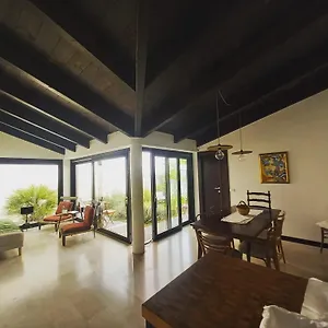 Sa Ribera Bed & Breakfast Càbras